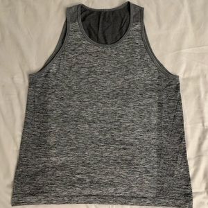 Lululemon Metal vent tank top